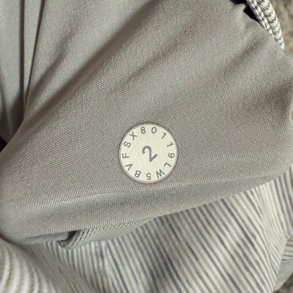 Lululemon On The Fly Pant *27" - Picture 8 of 8